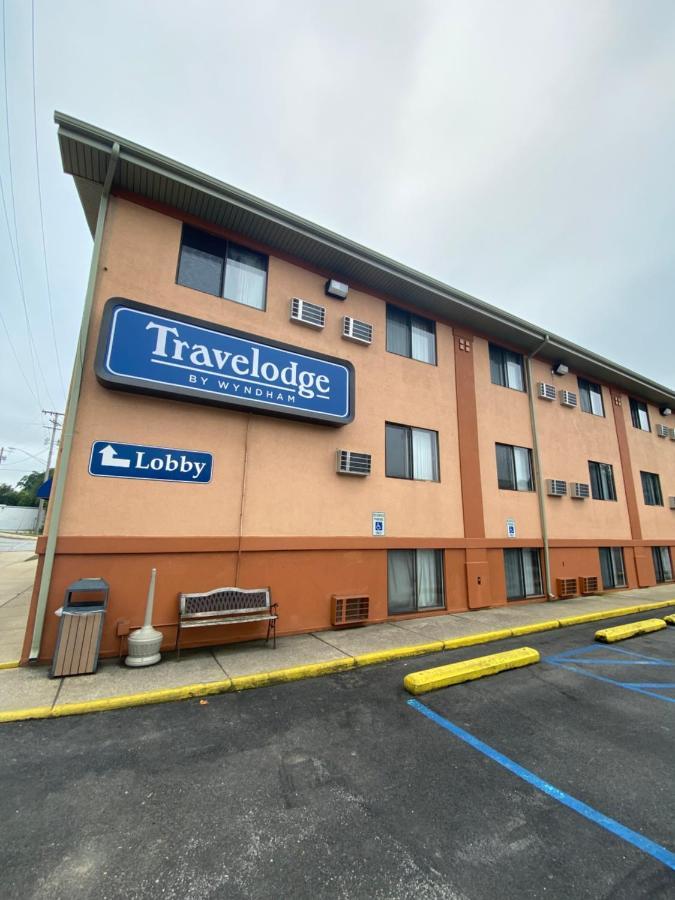 Travelodge By Wyndham La Porte/Michigan City Area Dış mekan fotoğraf
