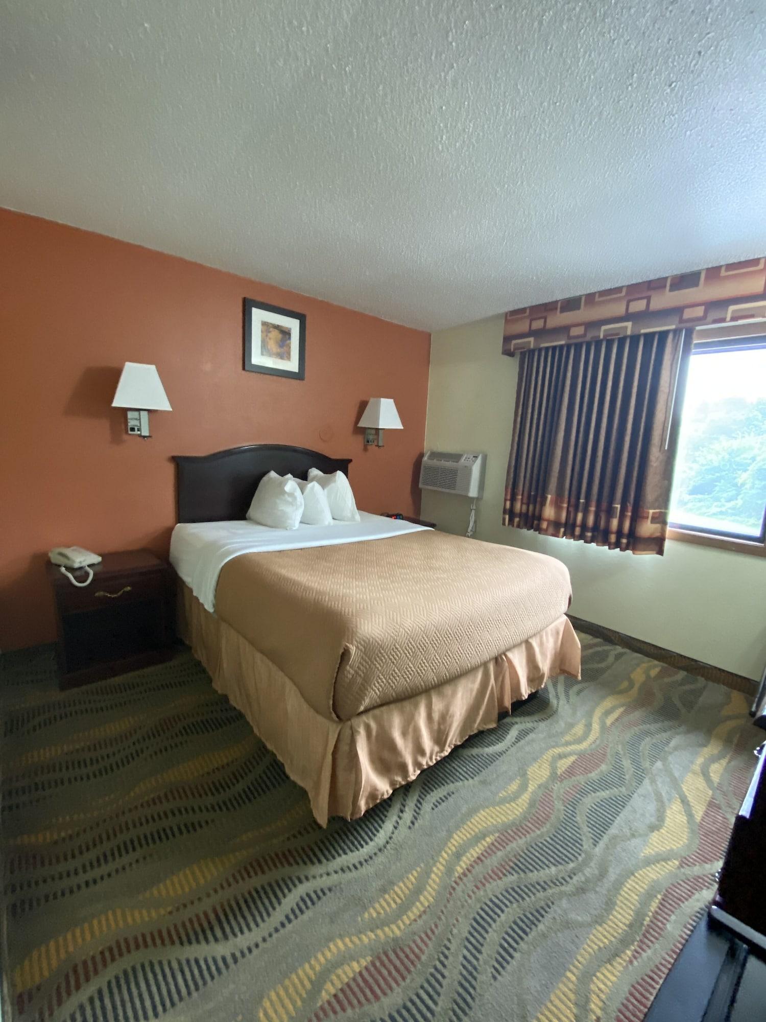 Travelodge By Wyndham La Porte/Michigan City Area Dış mekan fotoğraf