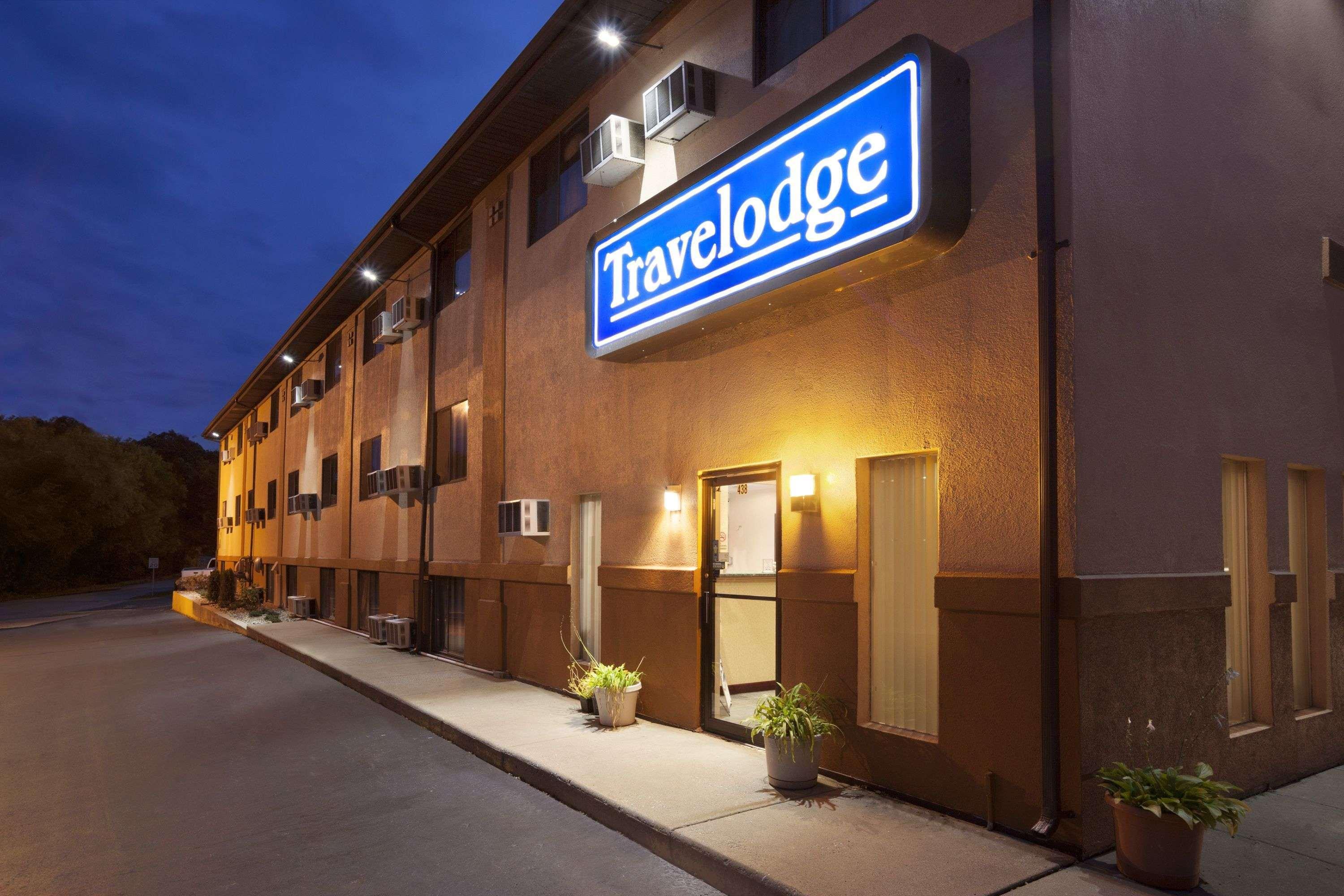 Travelodge By Wyndham La Porte/Michigan City Area Dış mekan fotoğraf